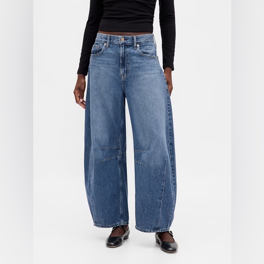 GAP High Rise Horseshoe Jeans - Picture 5 of 15